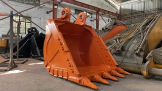 Distinguish Excavator Bucket